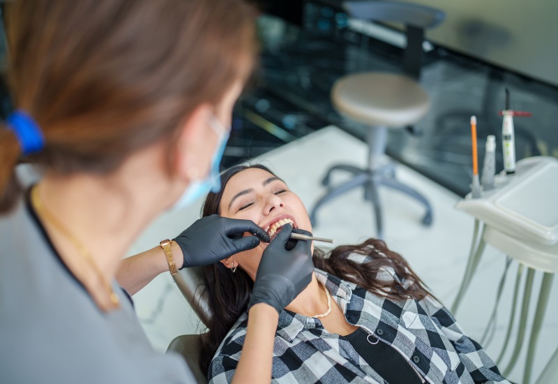 Wisdom teeth removal at a professional dental clinic in Trenton, MI